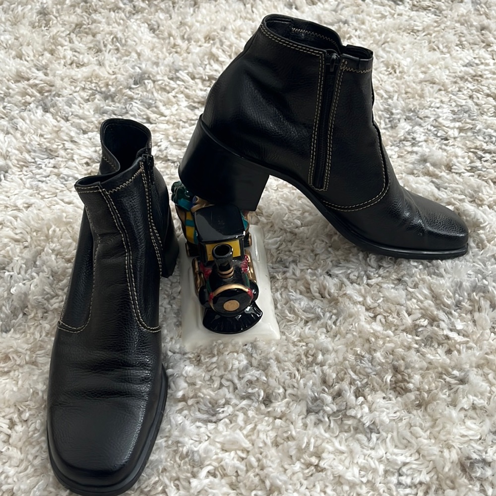Franco Sarto Black Leather Boots size 8.5